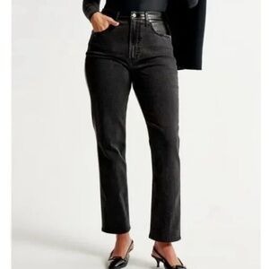 A&F Ankle Straight Ultra High Rise Jeans - Mixed Material 27/4R Curve Love